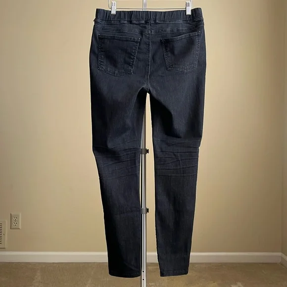 Eileen Fisher - Stretch Pull-On Jeans in Faded Black Denim - Size S - Picture 2 of 7
